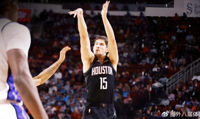 28分+7记三分!火箭新星创4项生涯新高，为何被曝或遭雪藏？|谢泼德|詹姆斯·哈登|赛斯·库里|洛杉矶快船队|明尼苏达森林狼队_新浪体育_新浪新闻