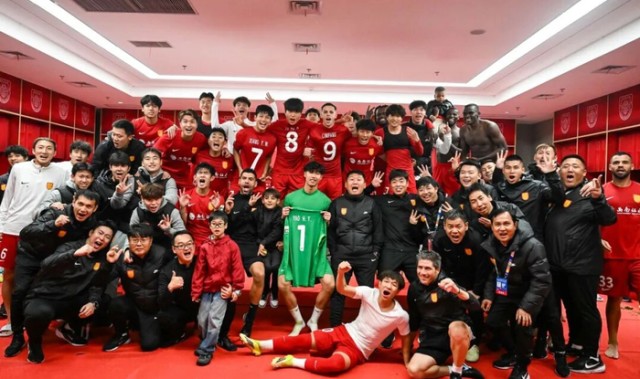 狗子28-票房收入，仍是中超营收主赛道|重庆铜梁龙|重庆|山东泰山|北京国安|中超联赛_新浪体育_新浪新闻