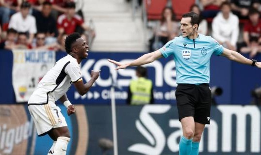 安帅发布会敲打维尼修斯：他需要再控制一下压力